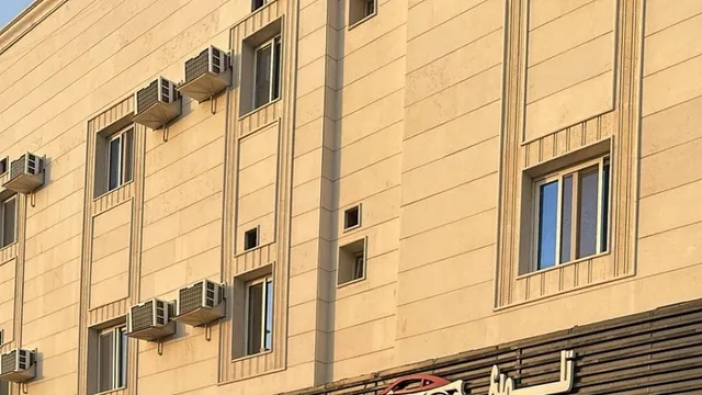 واجهة مركز أوتو كير ماسترز لحماية السيارات في حي المحمدية بالدمام