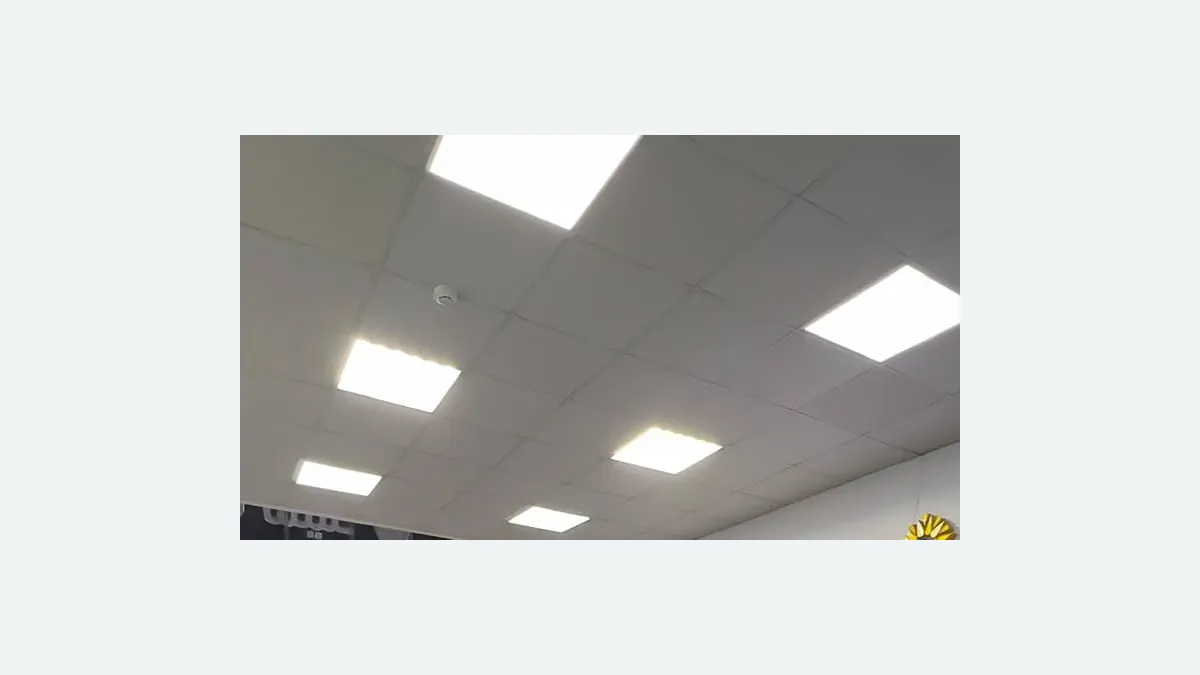 واجهة صن شيلد لحماية السيارات في حي ظهرة لبن بالرياض