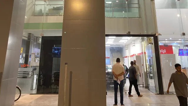 من داخل VIP Car Care في حي السلامة بجدة