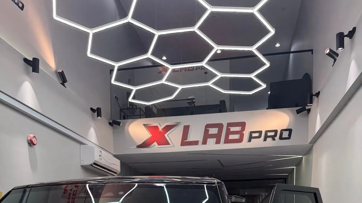 واجهة X Lab Pro لحماية السيارات في حي العارض بالرياض